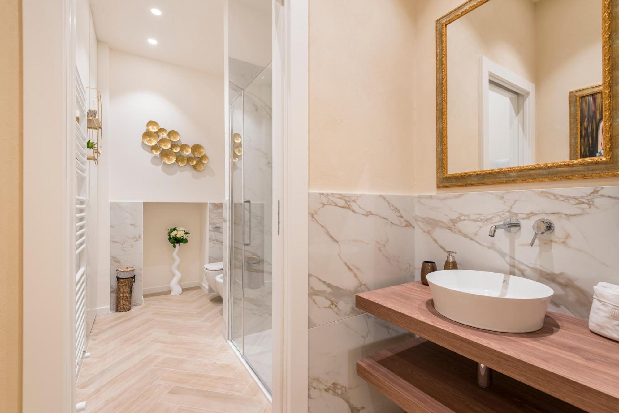 Golden Chic - Citta Alta Apartman Bergamo Kültér fotó