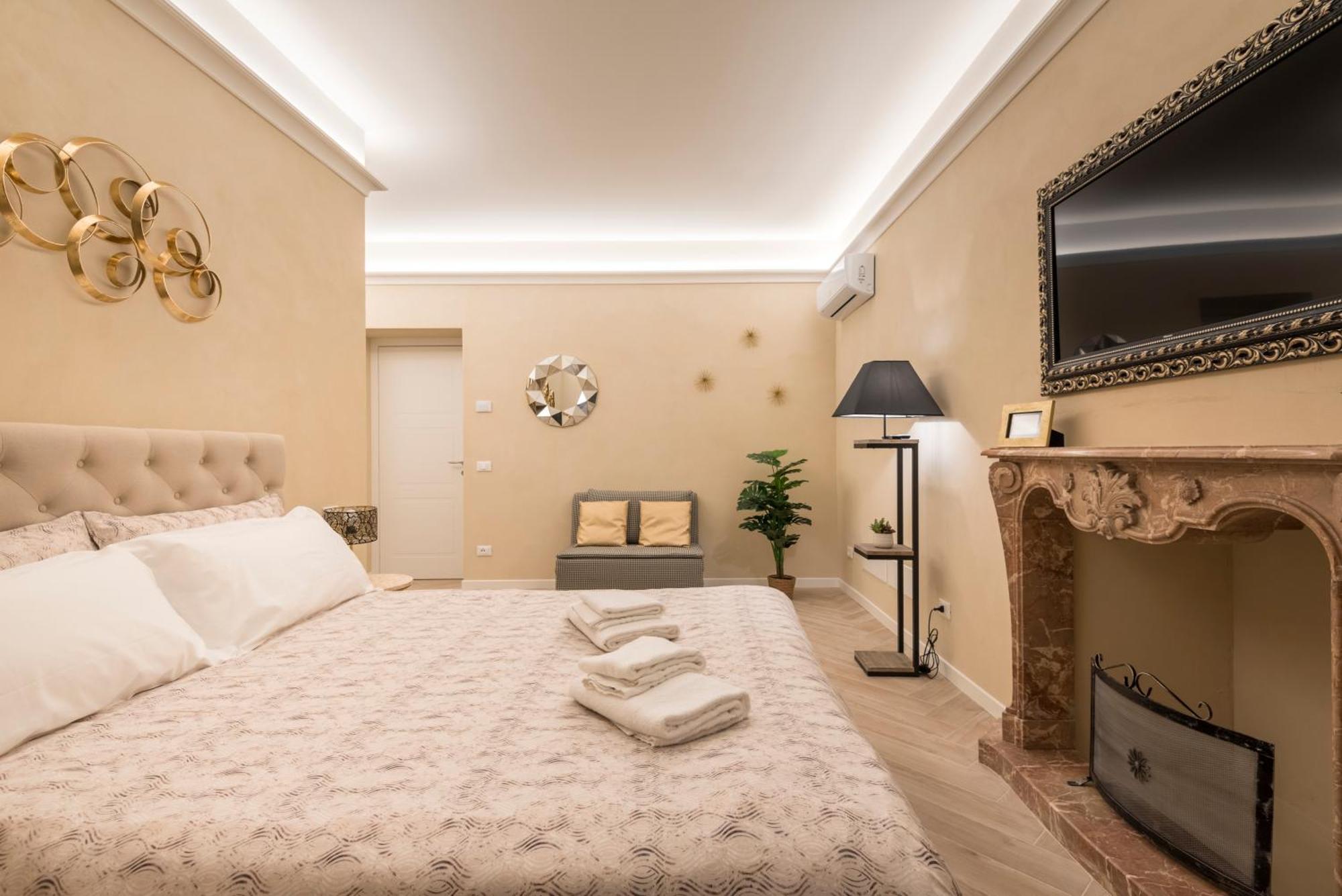 Golden Chic - Citta Alta Apartman Bergamo Kültér fotó