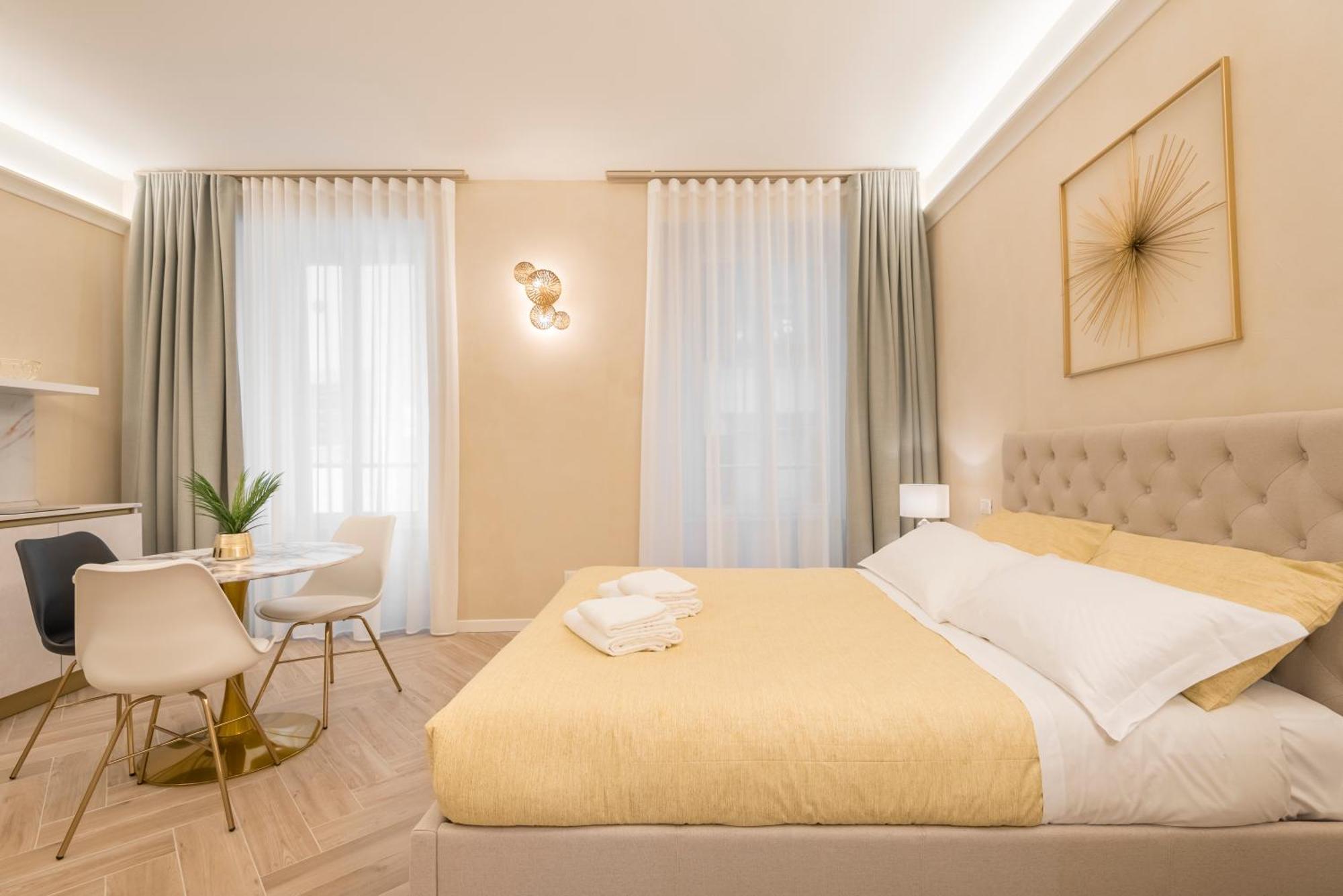 Golden Chic - Citta Alta Apartman Bergamo Szoba fotó